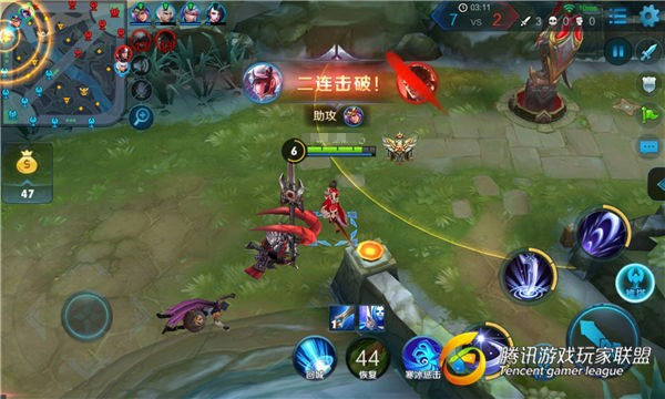 王者荣耀露娜连招公式是什么 王者荣耀露娜如何出装